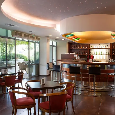 Mediterranee Hotel